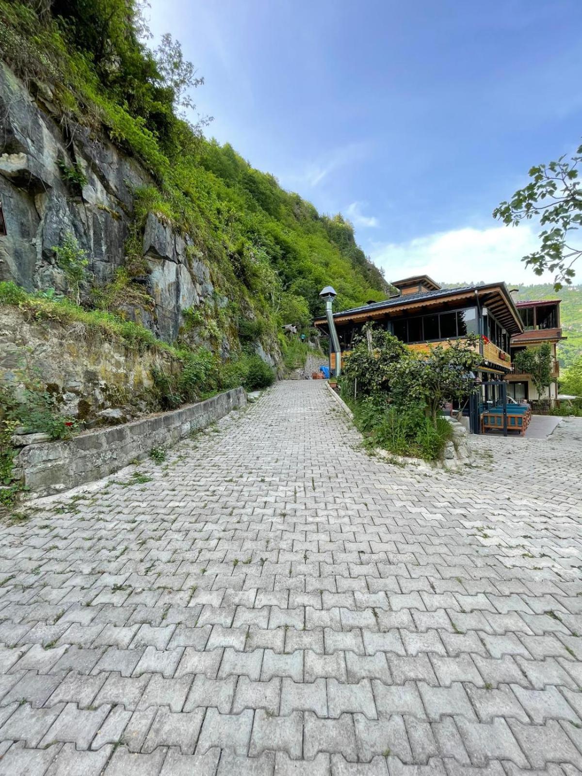 Lazmaris Suit Camlihemsin Exterior foto