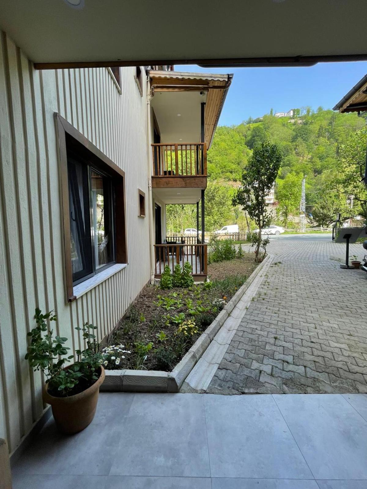 Lazmaris Suit Camlihemsin Exterior foto